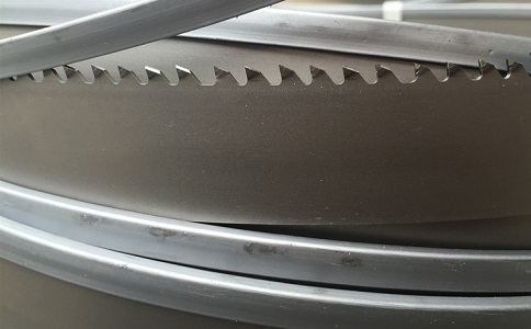 张家界为什么说双金属带锯条在生产制造时一定要设计出合理的厚度？